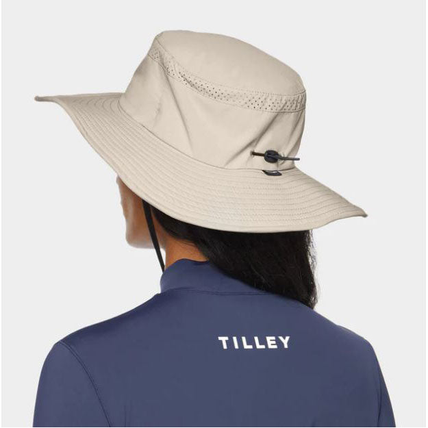 Tilley Dunes Solar Eclipse hat