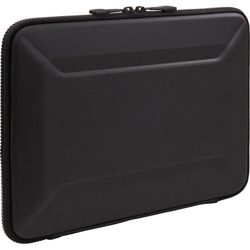 Thule Gauntlet laptop sleeve (16 in)
