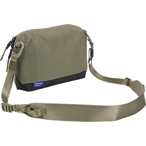 Thule Paramount crossbody bag