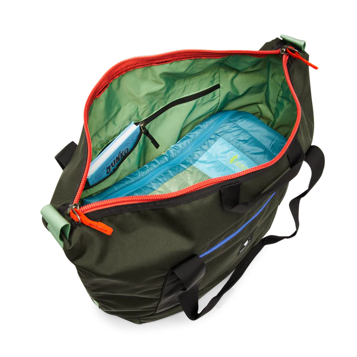 Cotopaxi Viaje 35L Cada Día tote bag