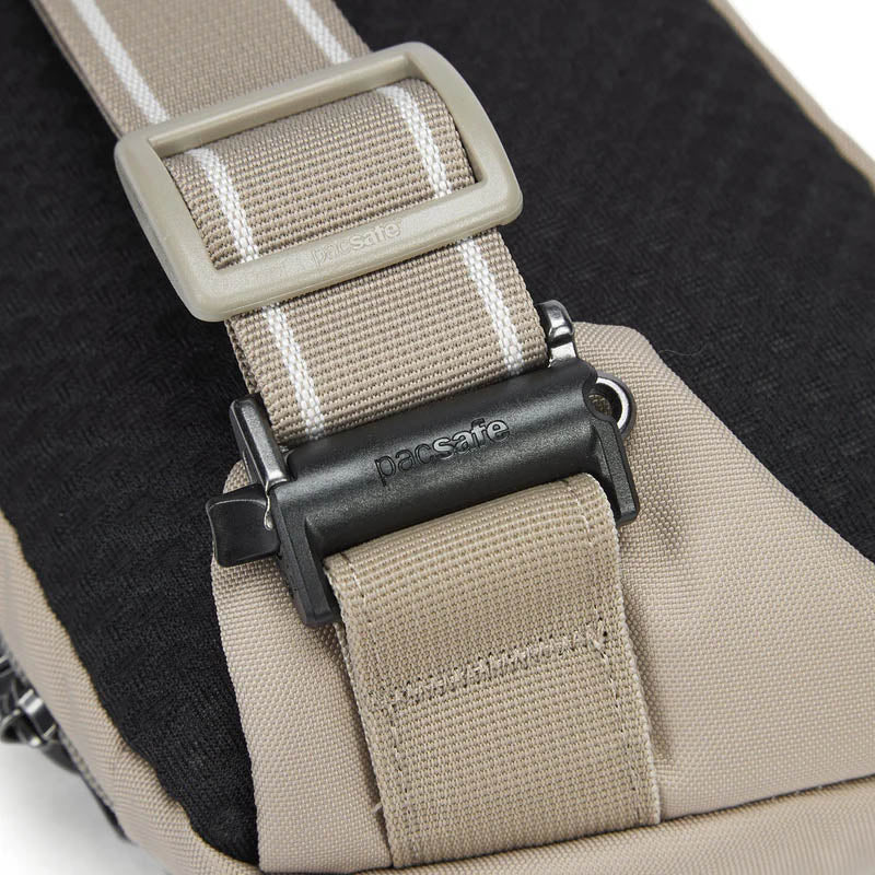 Création de Sacs à Main - Bandoulières Réglables en Cuir Noires 120CM