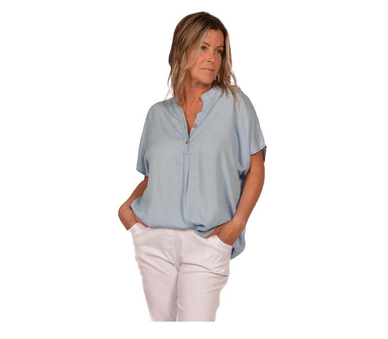 Catherine Lillywhite's Henley short sleeve shirt