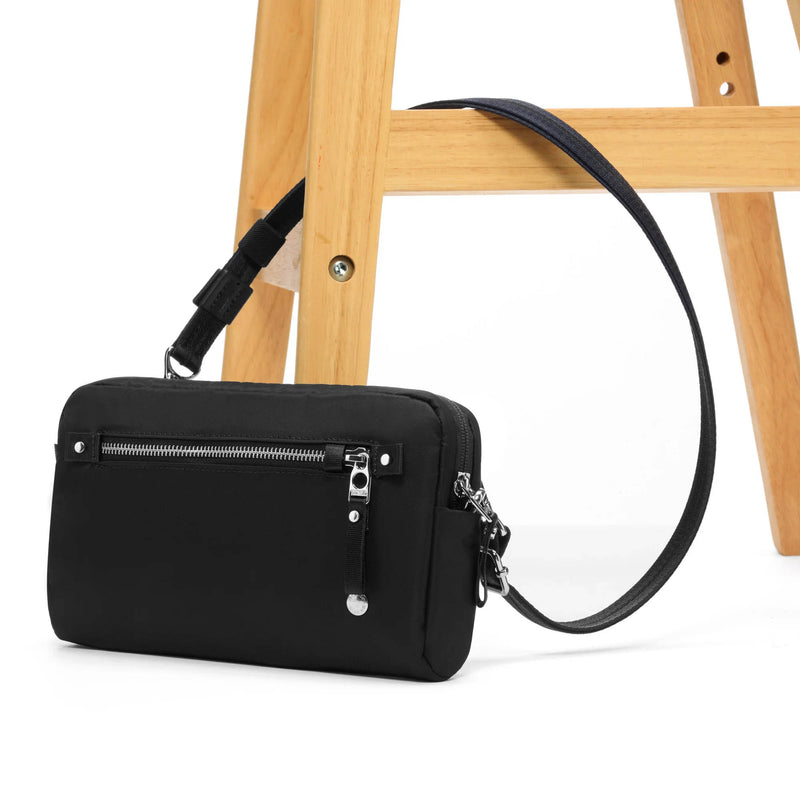 Pacsafe 3 in 1 anti-theft sling bag