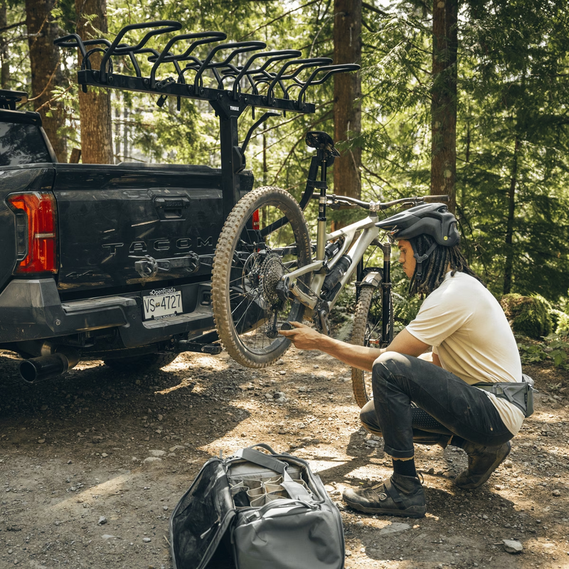 Thule ReVert bike repair holder - Online exclusive