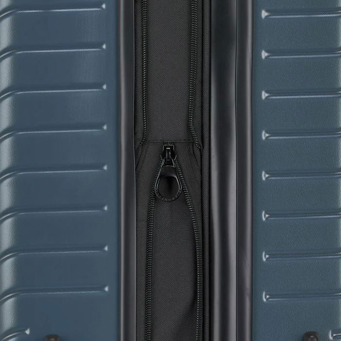 Bugatti Berlin 21.5 inch cabin suitcase