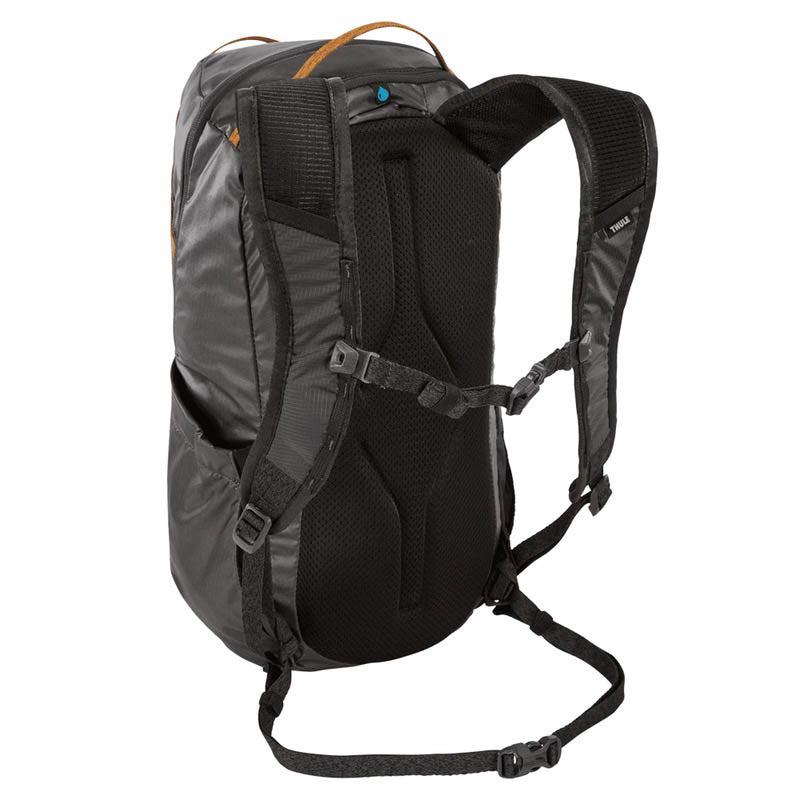 Thule Stir hiking backpack (18 L)