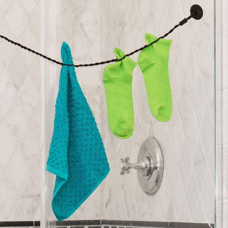 Clothesline without suction cup clips Travelon