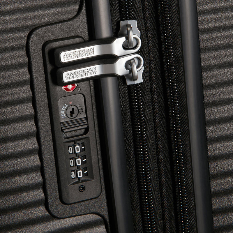 Curio medium suitcase
