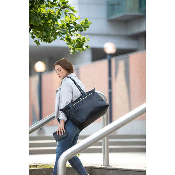 Platinum 6 fourre-tout de luxe Travelpro:Sac a bandouliere