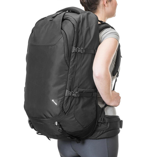 Venturesafe EXP65 backpack